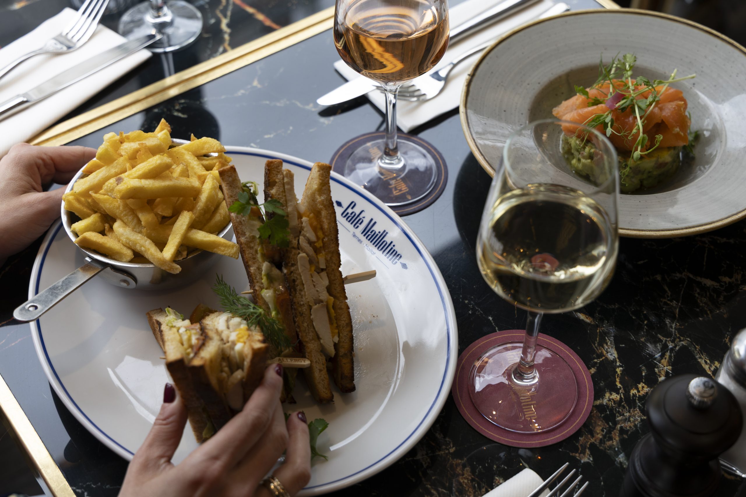 restaurant maillotine